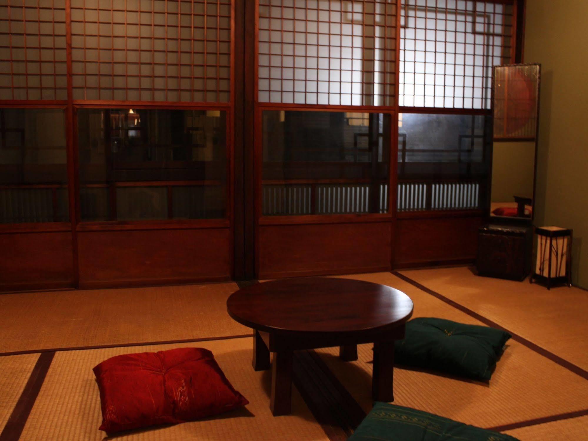 Guest House Rakuza Kyoto Exteriör bild